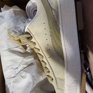 Puma Women  Beige Suede Sneakers